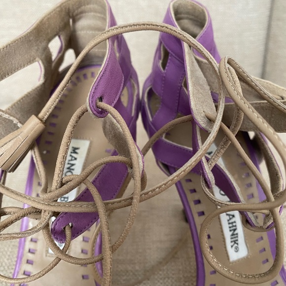 Manolo Blahnik size 36.5 purple heels. Worn. Ships FREE. - Picture 3 of 10